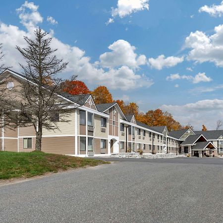 Comfort Inn & Suites Montpelier-Berlin Exterior photo